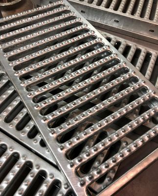Купить Q235 Carbon Steel United Interlock Planking Grating System online manufacture