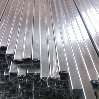 Купить 304 or 316 Stainless Steel Tile Trim Profile with Corrosion Resistance and Customizable Length for Tile Protection online manufacture